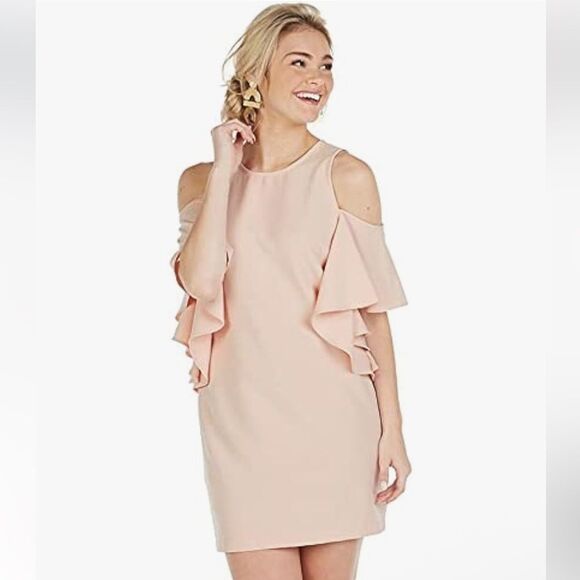 Mud Pie Dresses & Skirts - Mud Pie Women's Birdie Ruffle Cold Shoulder Dress in Pink Size Medium